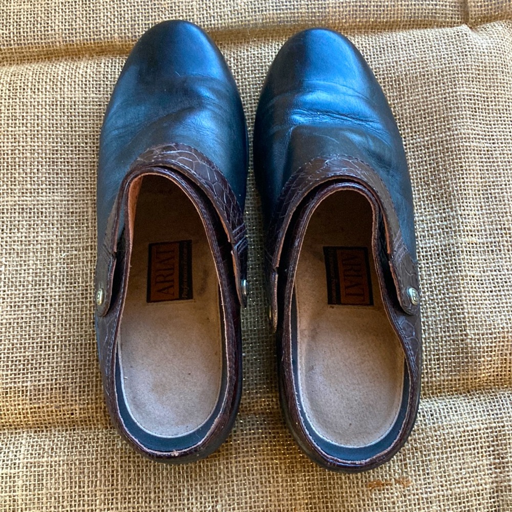 Ariat Black Leather Slip On Mule Clogs Open Heel Women 7.5 M